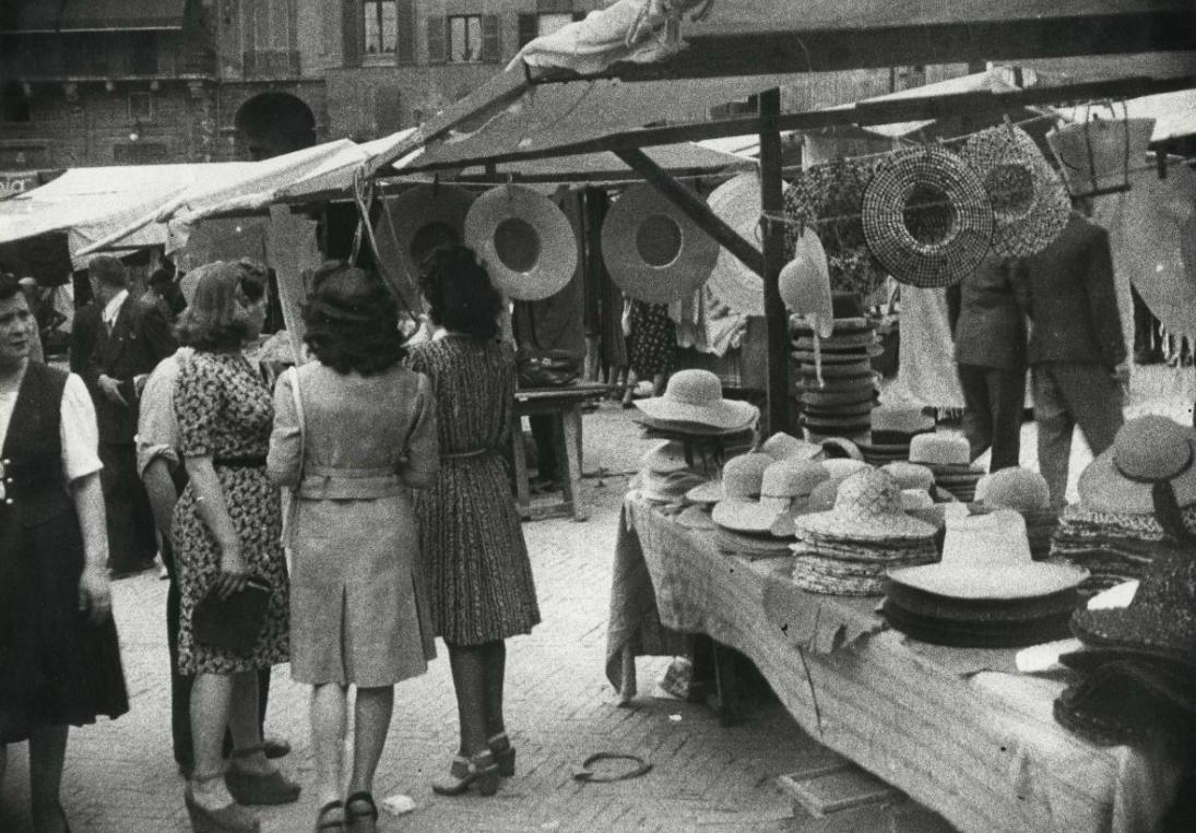 “3 luglio 1944. Liberazione di Siena ”  La “ragazza” del manifesto visita la mostra